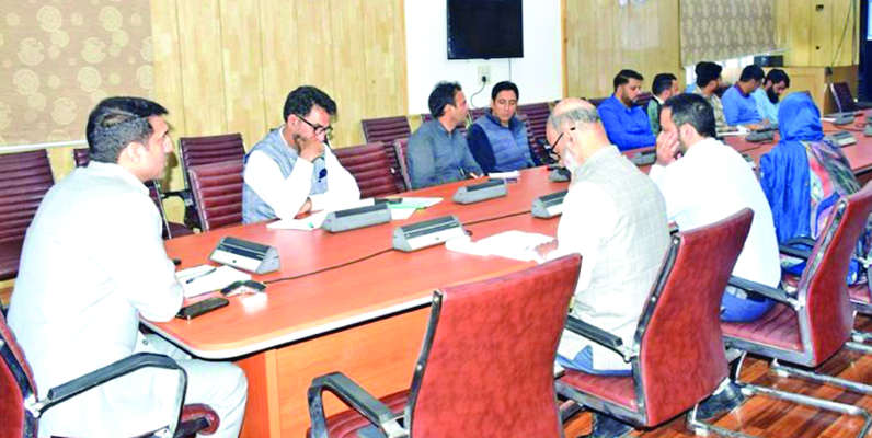 Secretary RDD reviews PMAY-G implementation, Panchayat Ghars construction across J&K