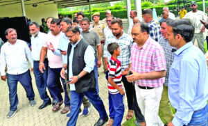 Satish visits GMC; enquires about health of shelling…